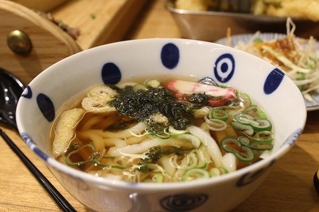 うどんが賞味期限切れ 乾麺 生麺 冷凍それぞれいつまで食べられる ライフアップトピックス